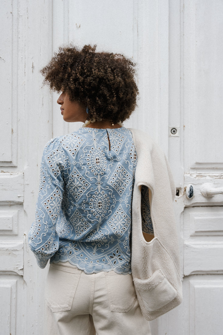 Blouse Pernelle